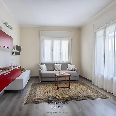 Casa Laura Comodissima Al Centro E Spiagge Apartment *