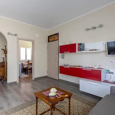 Casa Laura Comodissima Al Centro E Spiagge Diano Marina